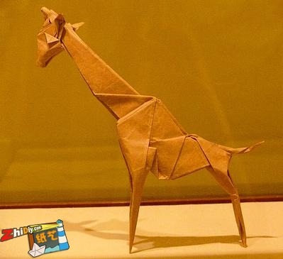 手工制作>手工教程>折纸>世界折纸周优秀作品欣赏长颈鹿猫和老鼠