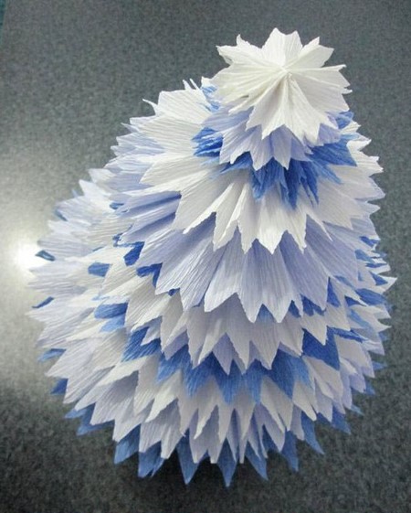 圣诞节教你如何用皱纹纸制作精美圣诞树 - 纸艺网